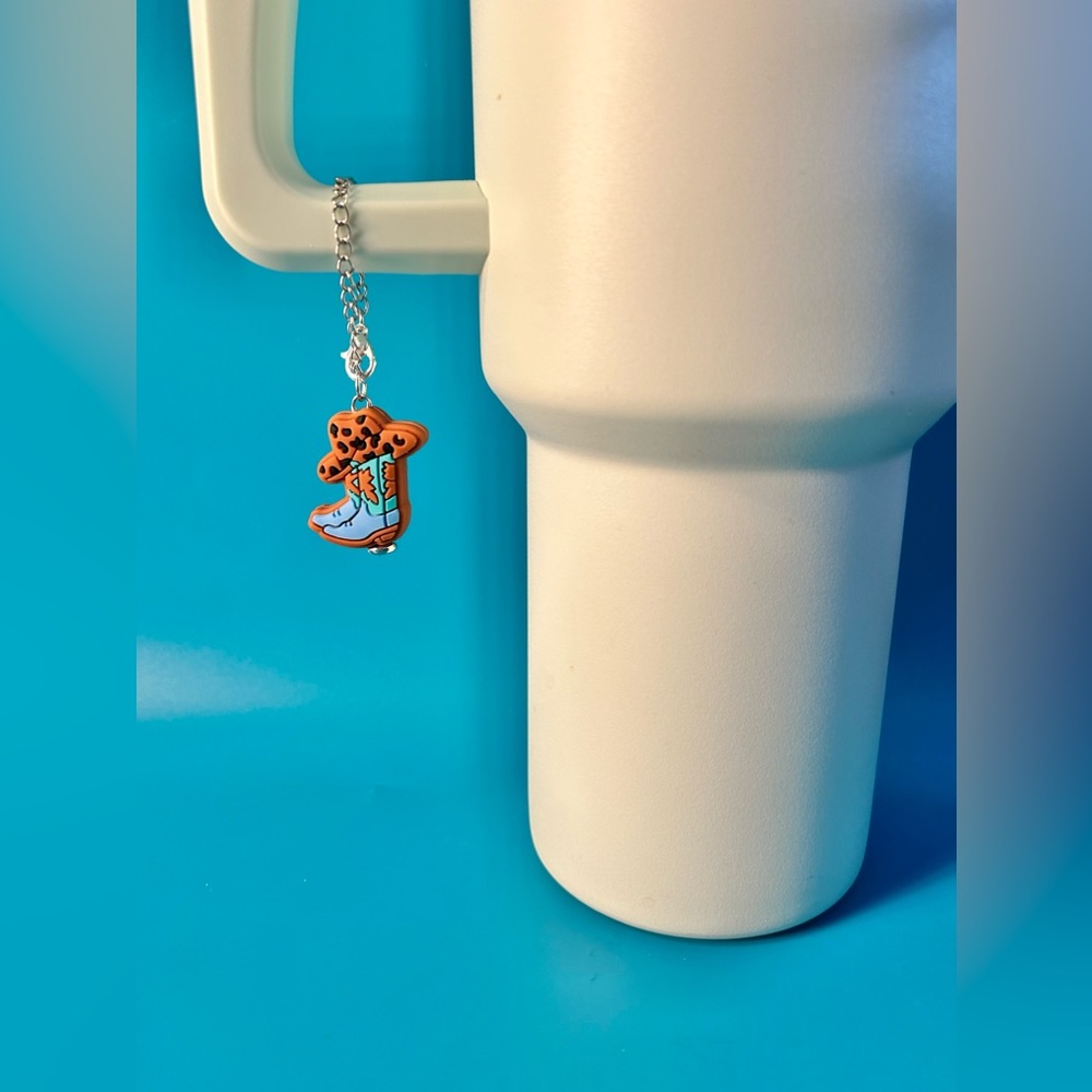Cowboy 🤠 Boots & Hat Tumbler Charm